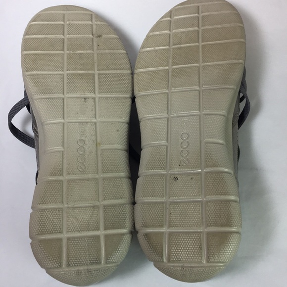 Ecco pewter casual  flats  gently worn - Picture 4 of 8